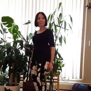 Meet your Posher, Joni